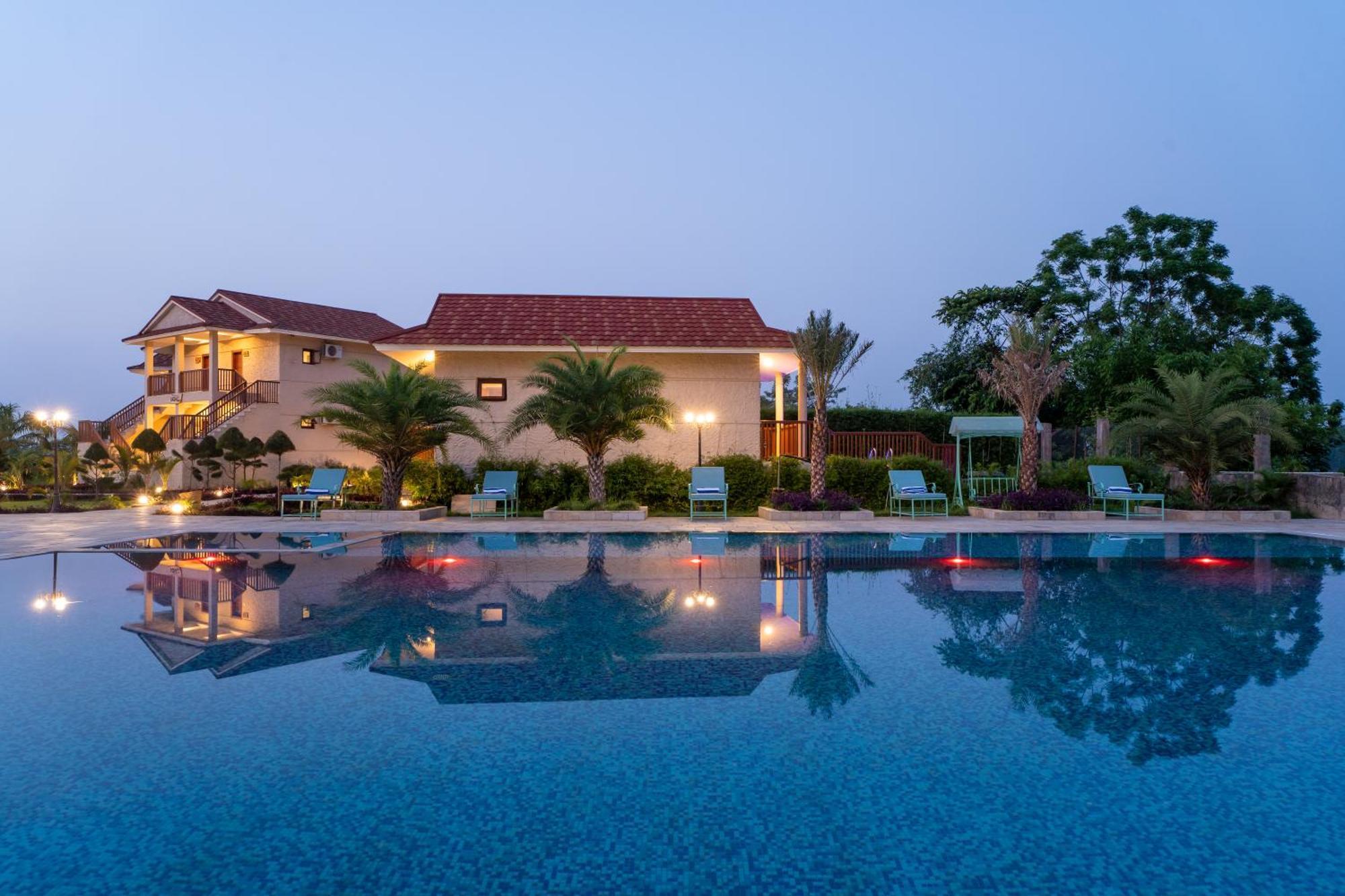 River Bank Jungle Resort, Chitwan Bharatpur  Exterior foto